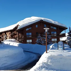 premium-les-alpages-de-chantel.hotels-rhonealpes.com/